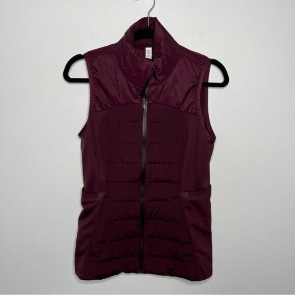 Lululemon Down For it All Vest 8 - Picture 2 of 6